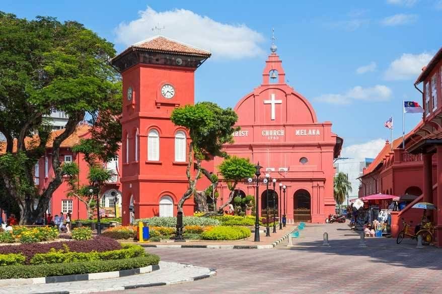 Bangunan Merah